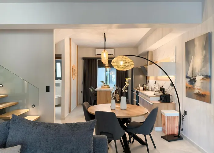 Bela * Kallithea (Chalkidiki)