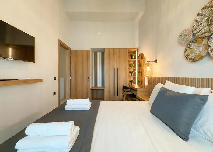 Bela * Kallithea (Chalkidiki)