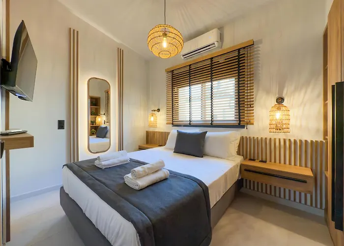 Bela * Kallithea (Chalkidiki)