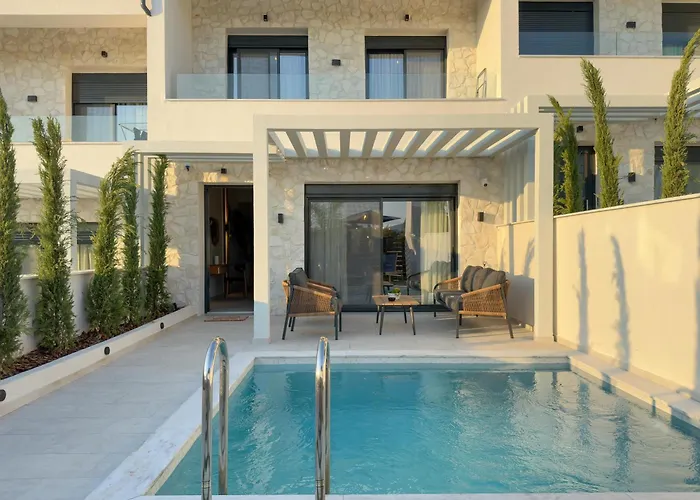 Bela Kallithea (Chalkidiki)