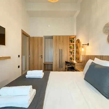 Bela * Kallithea (Chalkidiki)